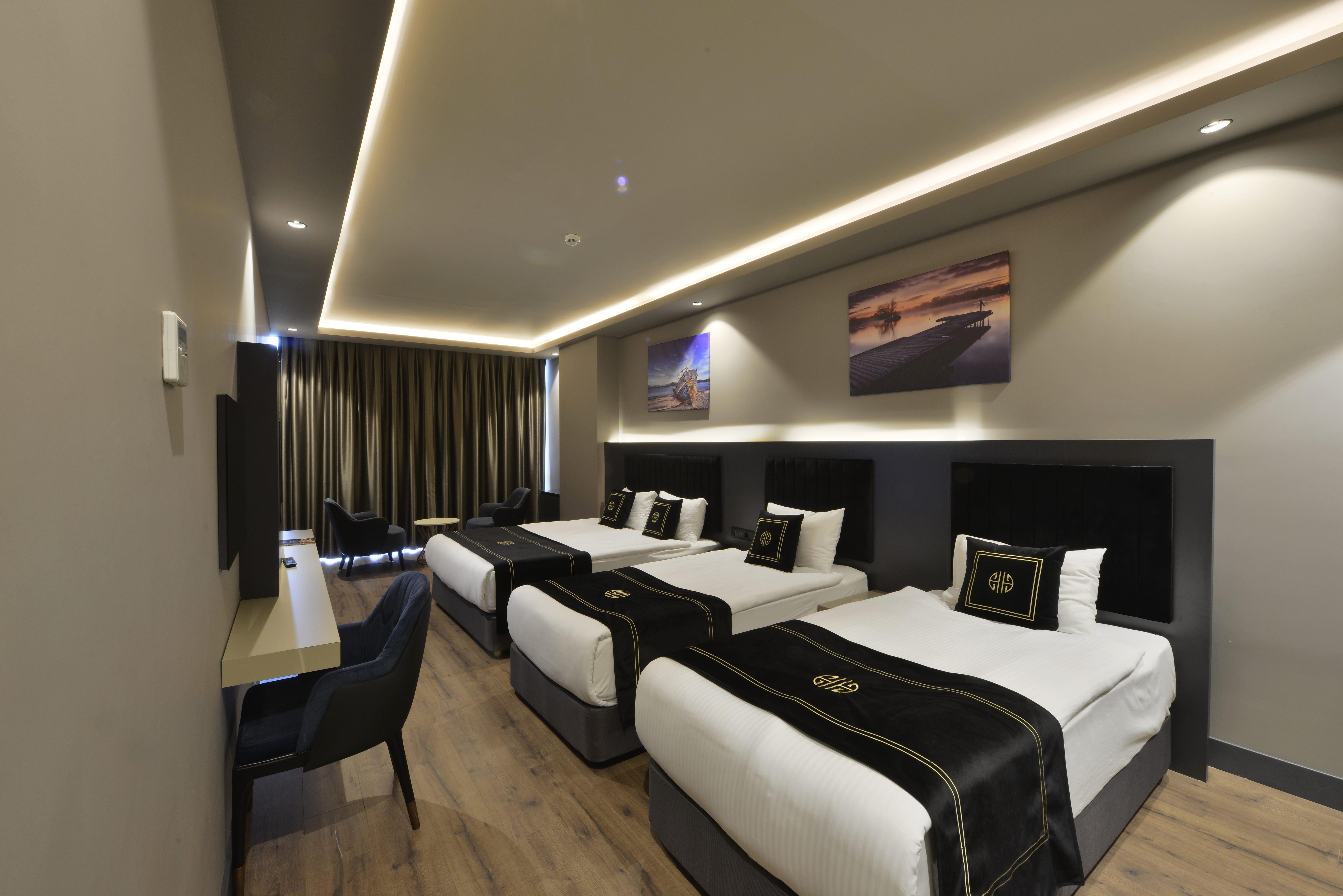 Hidden Hills Hotel Istanbul Airport Buitenkant foto Family room