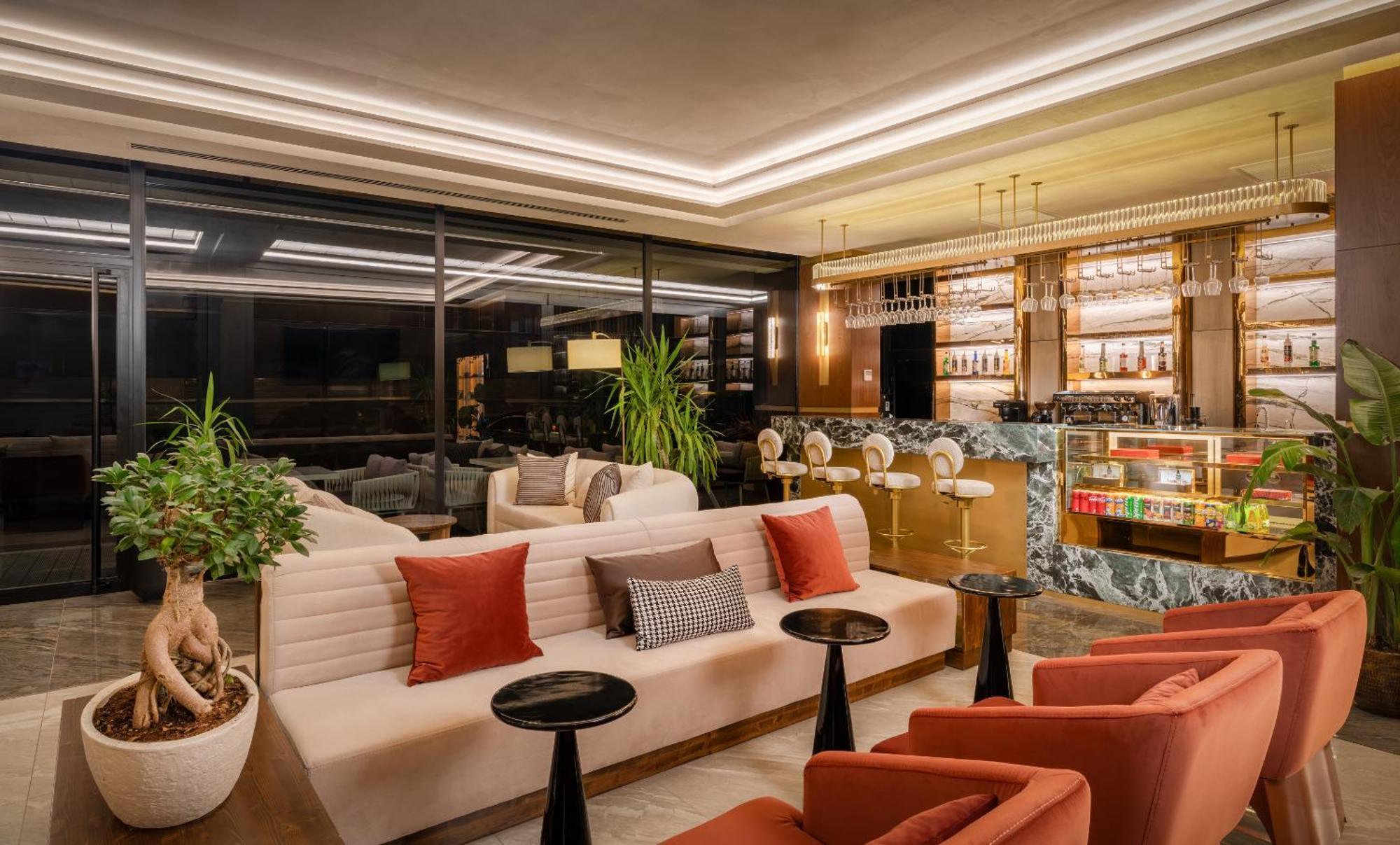 Hidden Hills Hotel Istanbul Airport Buitenkant foto The Lounge at the airport
