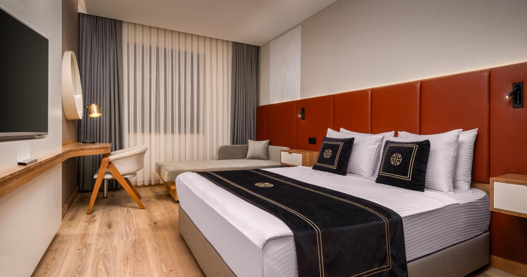 Hidden Hills Hotel Istanbul Airport Buitenkant foto A bed runner